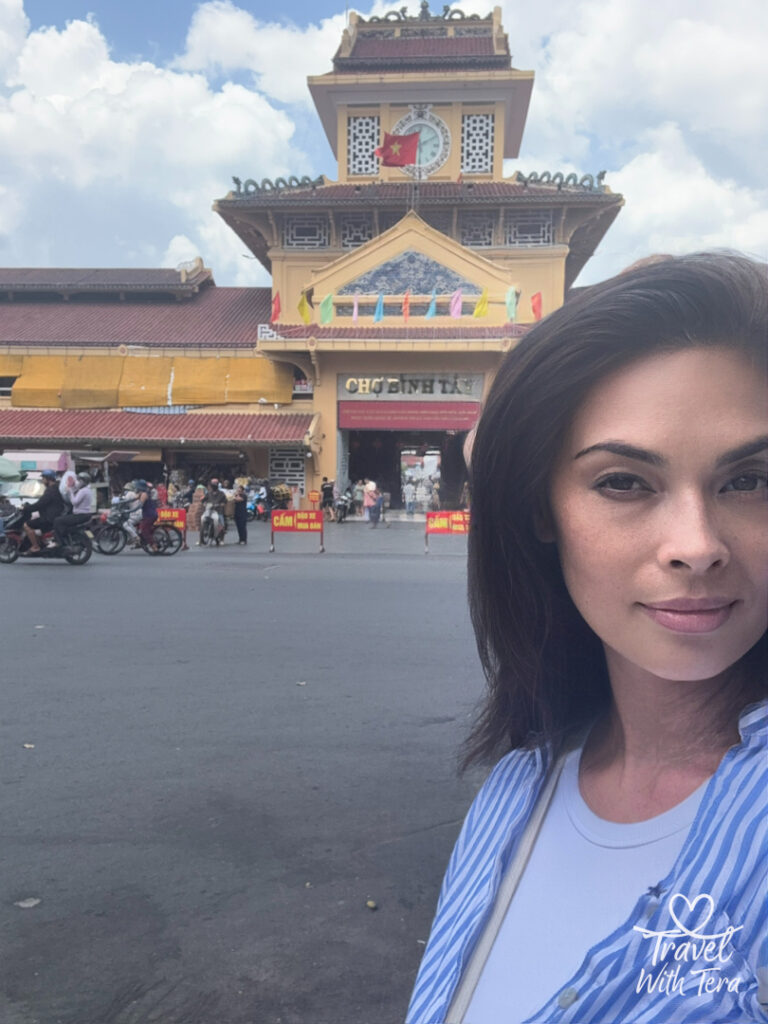 travel with tera | travel with tera Ready to shop at Ben Thanh Marke