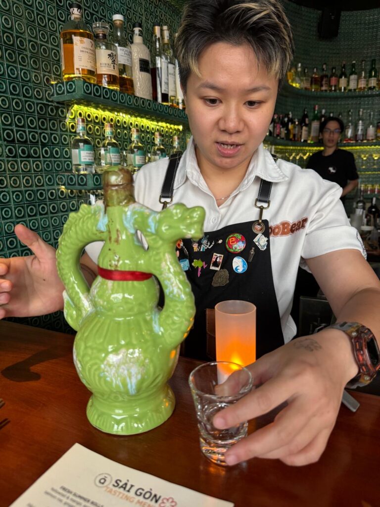 anan bartender | travel with tera